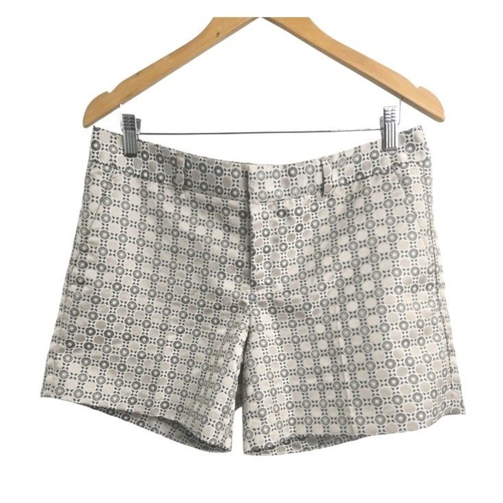 Banana Republic Shorts Women's Size 8 Hampton Fit Stretch Cotton Canvas